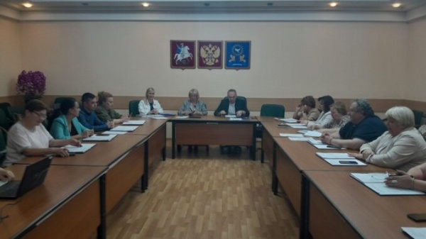 Июньским заседанием депутаты Ивановского завершили весеннюю сессию