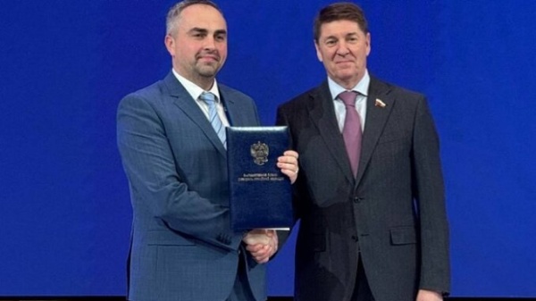 Благодарственное письмо президента России вручили Ивану Громову