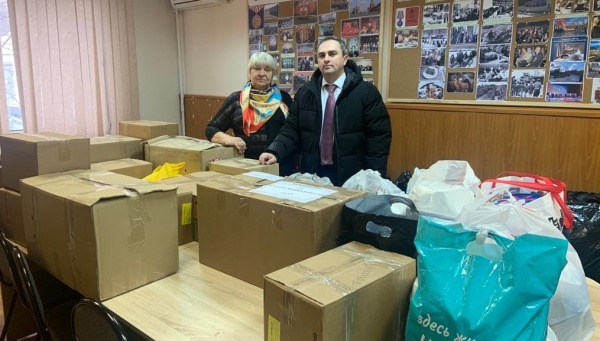 Иван Громов поблагодарил школу № 1504 за собранную гуманитарную помощь