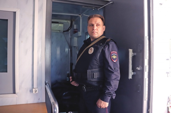 С гитарой наперевес, с песней по жизни!