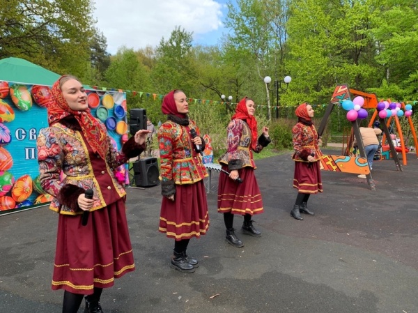 Дворовый праздник прошёл в Ивановском лесопарке