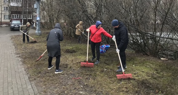 В Ивановском состоялся субботник