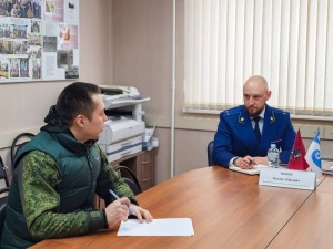  Перовский межрайонный прокурор  Попик Михаил Юрьевич совместно  с главой МО  Косино-Ухтомский Чернышевым Р.М. провел личный прием граждан  в Совете ветеранов района Косино-Ухтомский