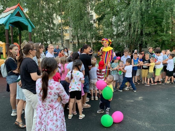 Очередной дворовый праздник прошёл в Ивановском